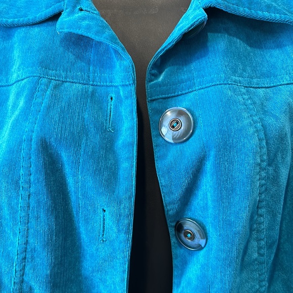 Buttoned blazer - Picture 2 of 2